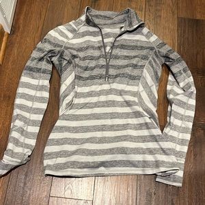 Lululemon Race Your Pace pullover